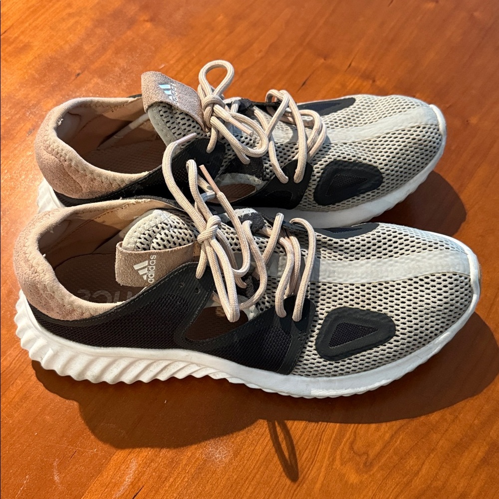 ADIDAS Bounce Women’s Sneakers